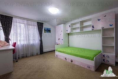 Casă individuală cu 5 camere cu Canalizare în Central - 8