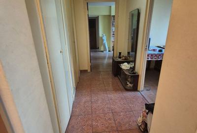 Apartament cu 3 camere semidecomandat în Titan - 9