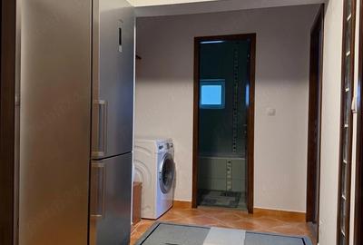 Apartament cu 3 camere decomandat, mobilat în Central - 4