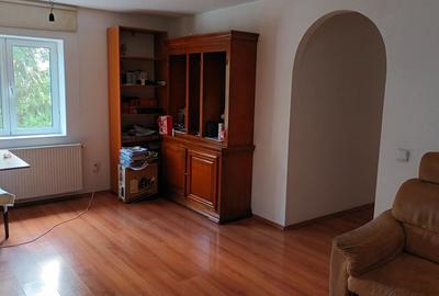 Casă individuală cu 10 camere cu Teren 331 Mp în Petricani - 11
