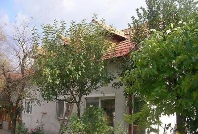 Casă cu 6 camere în Central - 9