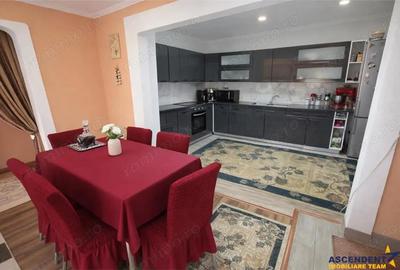 Casă cu 3 camere cu Teren 357 Mp în Central - 9