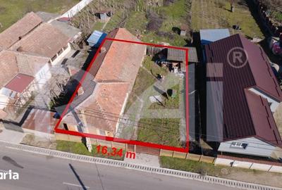 Casă cu 5 camere cu Teren 235 Mp în Podari - 2