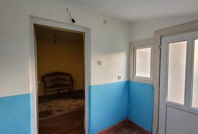 Vand casa in comuna Ciulni?a jude?ul Ialomi?a - 1