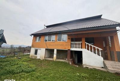 Casă cu 2 camere cu Teren 550 Mp în Budacu de Jos