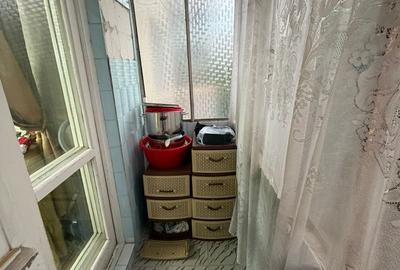 Apartament cu 3 camere semidecomandat, mobilat în Tei - 9