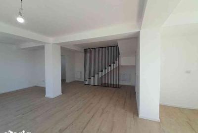 Casă cu 6 camere cu Teren 200 Mp în Balotești - 9