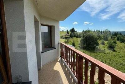 Casă cu 10 camere cu Teren 1000 Mp în Beliș - 2