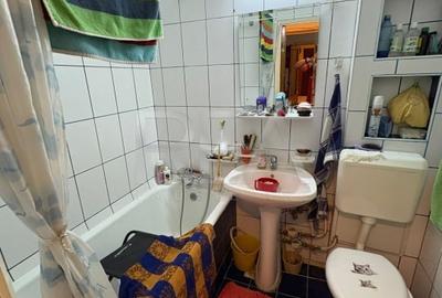 Apartament 3 camere Nicolae Grigorescu - Aleea Postavarul, bloc reabilitat Apartament 3 camere Nicolae Grigorescu - Aleea Postavarul, bloc reabilitat - 7