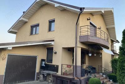 Casă cu 4 camere cu Teren 670 Mp în Central - 4