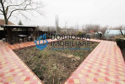 9 Mai -Camere de inchiriat pentru muncitori in vila, 9 camere, iesire la lac - 3