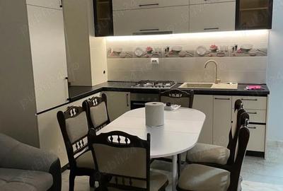 Apartament cu 3 camere decomandat în Central - 6