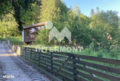 Casă cu 4 camere cu Teren 1600 Mp în Central - 16