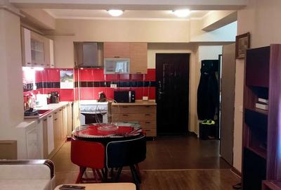 Inchiriez apartament cu 2 camere decomandat - 2