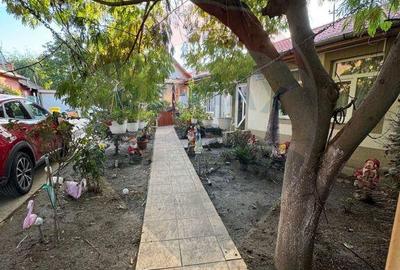 Casă cu 6 camere cu Canalizare în Sud - 4