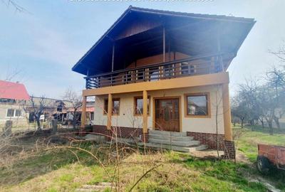 Casa D+P+M, situata in Arcani (Campofeni) - 9