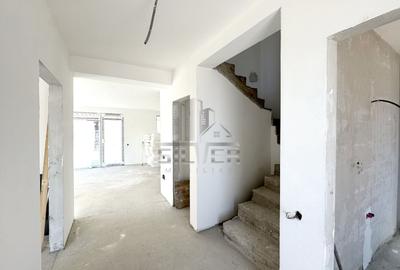 Duplex cu 5 camere cu Canalizare în Chinteni - 5