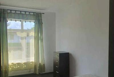 Apartament 2 camere, decomandat - zona Grivitei - 2