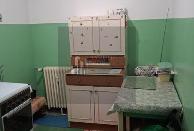 Apartament cu 2 camere decomandat în Giurgiului - 8