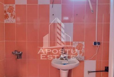 Casă cu 5 camere cu Teren 200 Mp în Mehala - 18