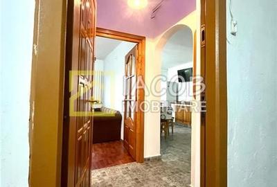 Apartament decomandat, 2 camere, etaj 3, str. Milcov , Bacau - 19