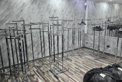 Spațiu comercial, de 70 mp, în Central - 7