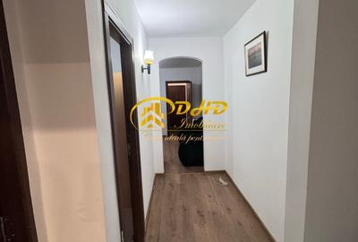 Apartament cu 3 camere decomandat în Baza 3 - 2