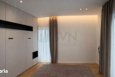 Apartament cu 3 camere, mobilat în Tei