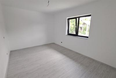 Persoana fizica-Casa 5 camere Visan Bucium,500 mp teren,Incalz. pard - 5