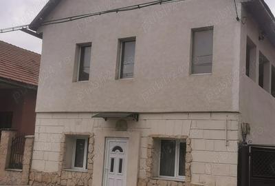 Casă cu 6 camere în Aghireșu - 1