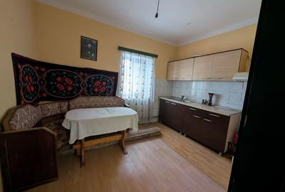 Casă cu 4 camere în Dumitra - 5