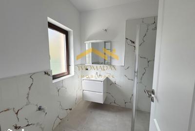 Casă cu 4 camere cu Teren 250 Mp în Sânmihaiu Român - 2