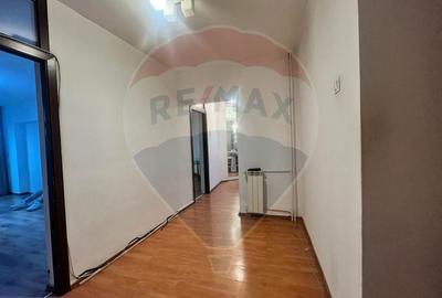 Inchiriere apartament decomandat  2 camere - 5