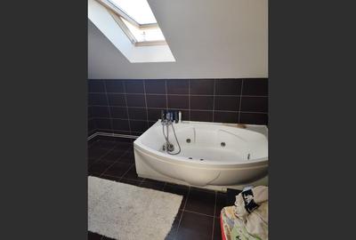 Vila spațioasă 250 mp Baicoi, Ciresi. - 7