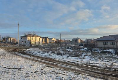 Teren Construcții intravilan de 14000 mp, în Lazu