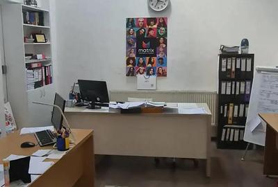 Inchiriez spa?iu comercial strada Morillor, 80mp din 2012, complet utilat - 1