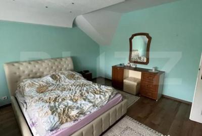 Casă cu 2 camere cu Teren 2000 Mp în Central - 10