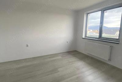 Casă în Tărlungeni - 2