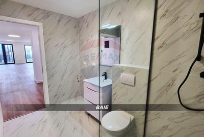 Birou, de 170 mp, în Ultracentral - 7