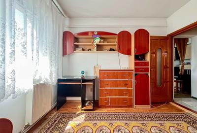 Apartament cu 3 camere semidecomandat în Central - 4