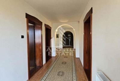 Vila de vanzare in Ghioroc - 1