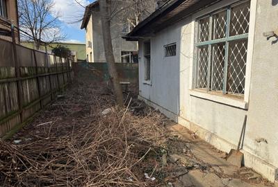 Propietar vand casa cu teren in zona Crangasi Giulesti intens circulata - 2