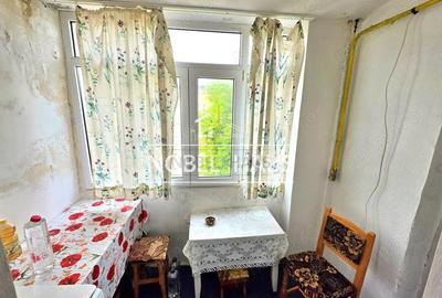 Apartament cu 3 camere decomandat în Est - 7
