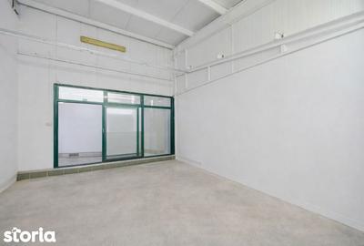 Spațiu comercial, de 595 mp, în Bradu - 2