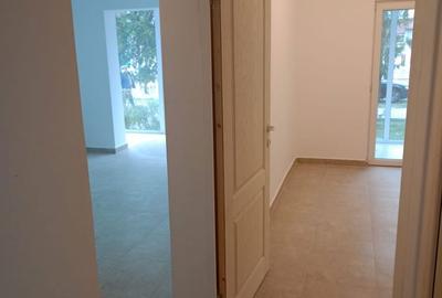 Apartament cu 3 camere decomandat în Exterior Vest - 1