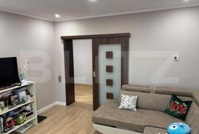 Apartament cu 3 camere decomandat în Lunei - 8