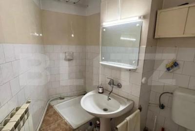 Apartament cu 5 camere decomandat în Semicentral - 1