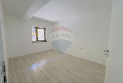 Apartament cu 2 camere decomandat în Oncea - 6