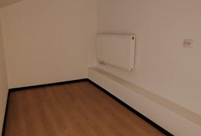 Spațiu comercial, de 200 mp, în Central - 12