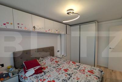Apartament 3 camere, 72 mp, zona Micro 4 - 2
